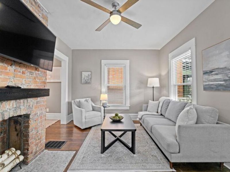 1511 Hamlet Street , Columbus, OH 43201 Photo 7