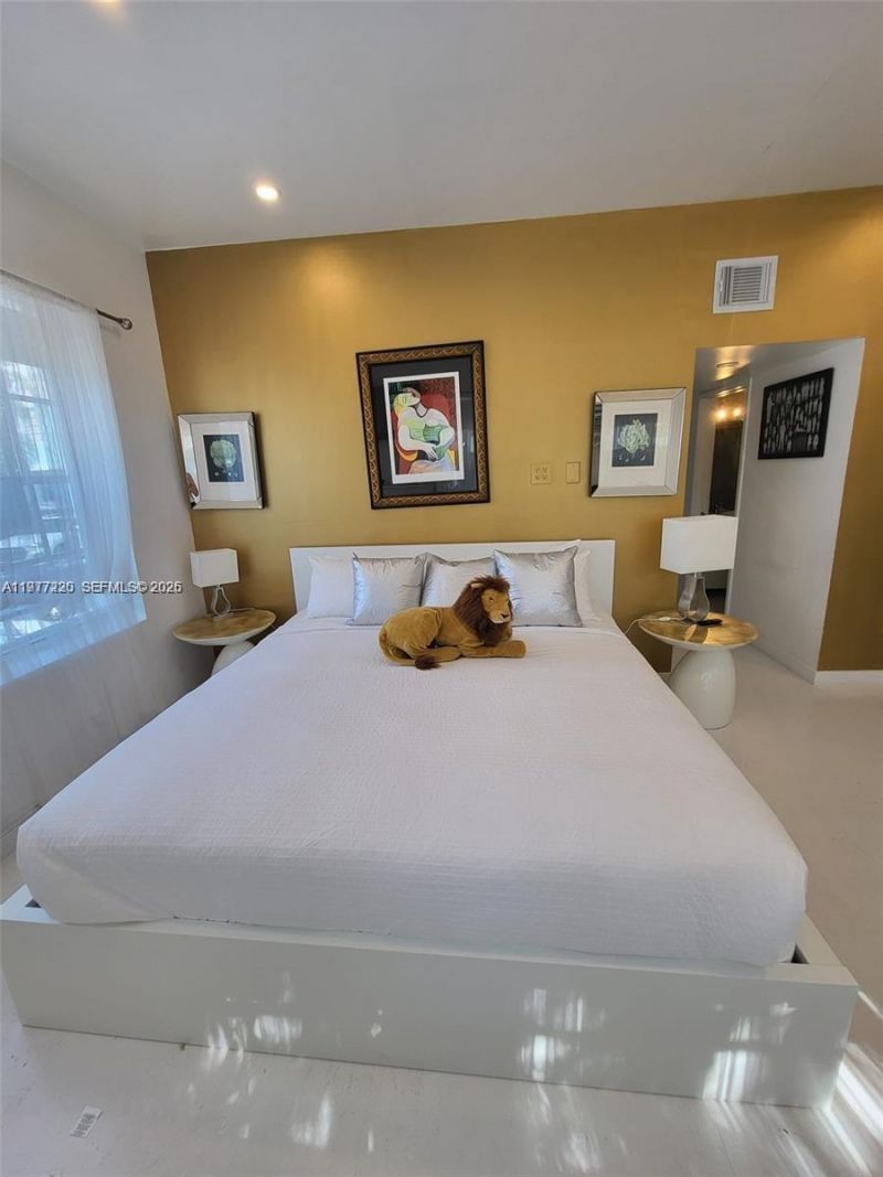 130 3rd St, Unit 101, Miami Beach, FL 33139 Photo