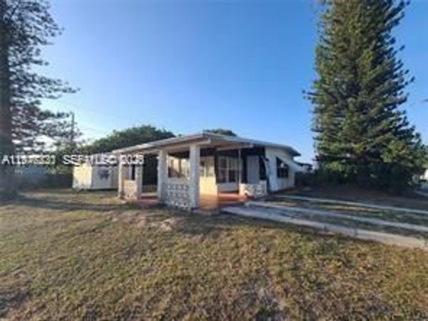 1511 NE 40th St , Pompano Beach, FL 33064