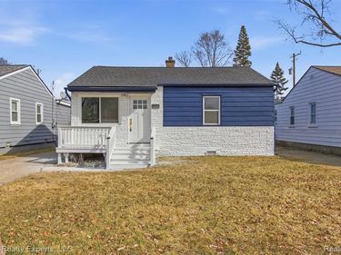 26066 Barrington Street, Madison Heights, MI 48071