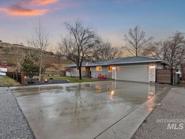 4801 W. Hillside Ave, Boise, ID 83703