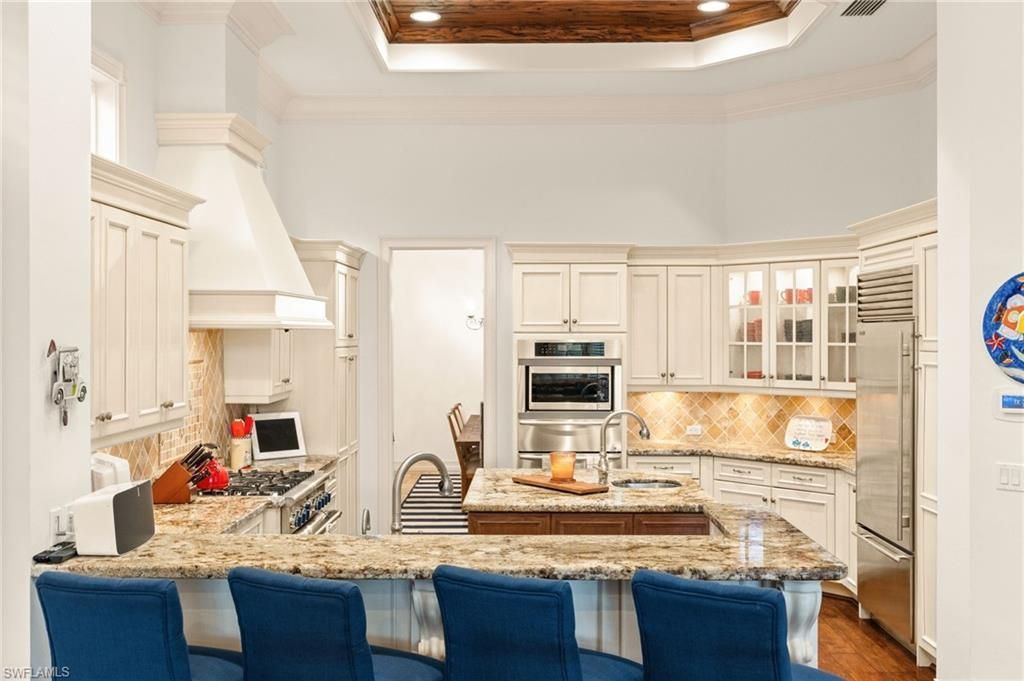9085 Terranova Dr, Naples, FL 34109 Photo
