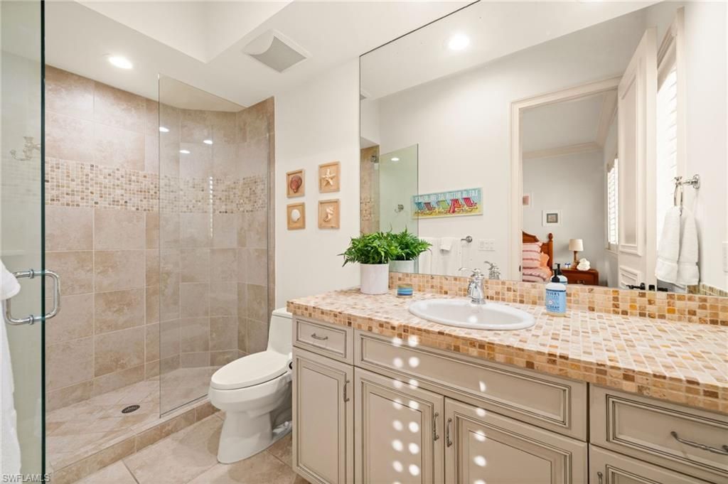 9085 Terranova Dr, Naples, FL 34109 Photo