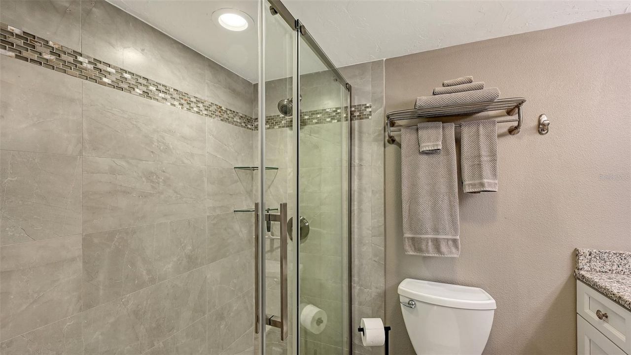 1050 W Peppertree Lane, Unit 116B, Sarasota, FL 34242 Photo