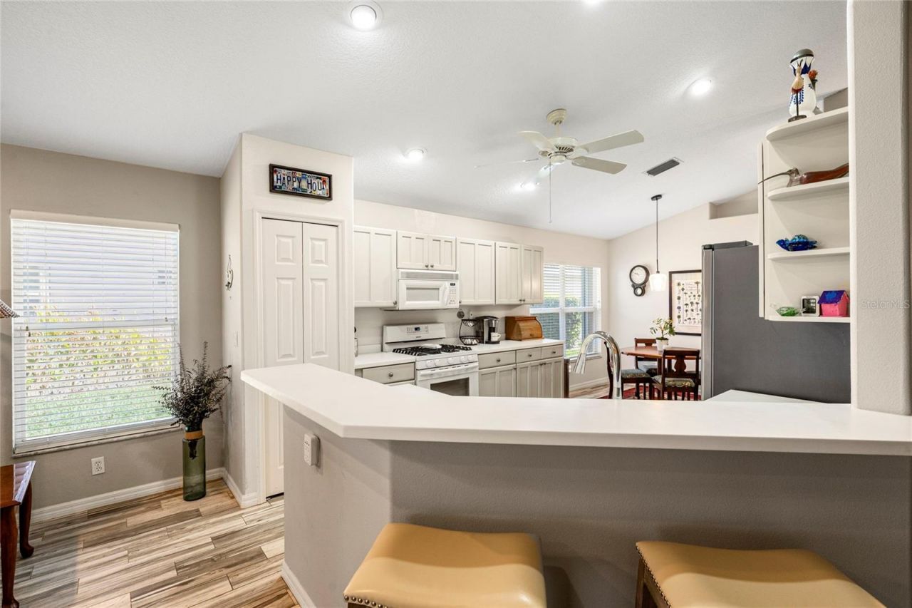 5113 Flagstone Drive, Sarasota, FL 34238 Photo