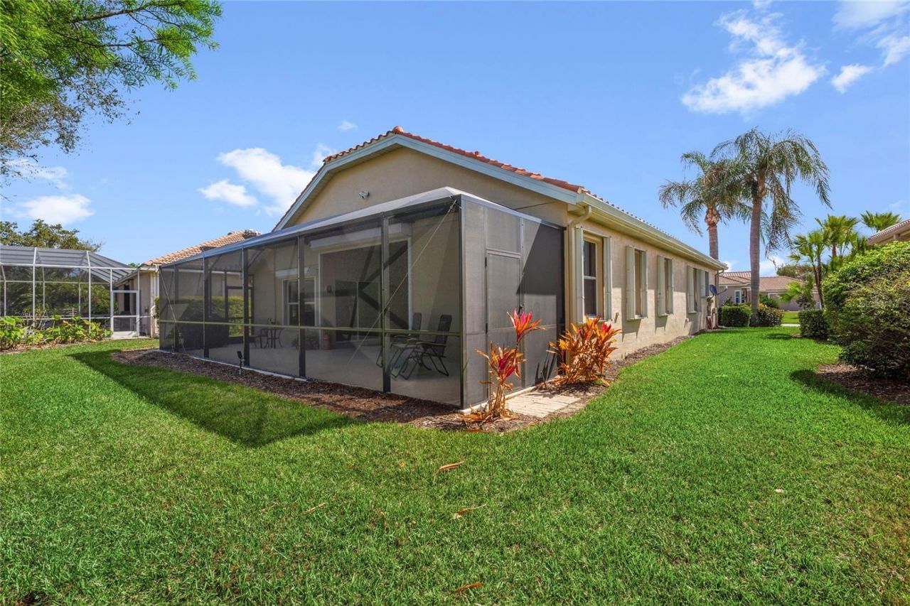 5113 Flagstone Drive, Sarasota, FL 34238 Photo