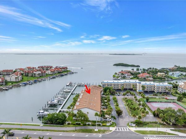 117 YACHT CLUB LANE, TIERRA VERDE, FL 33715