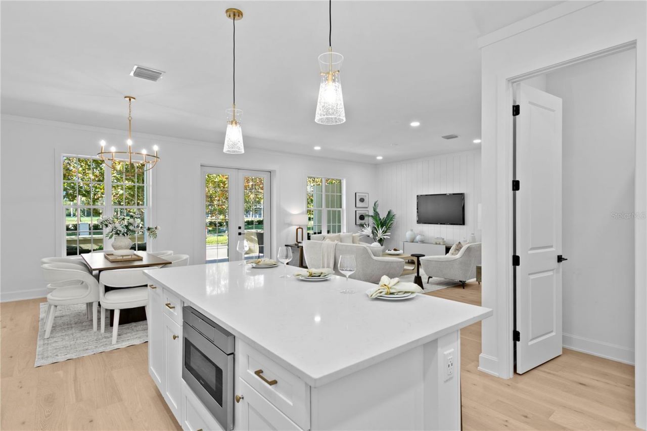 460 Gilman Place N, Saint Petersburg, FL 33716 Photo