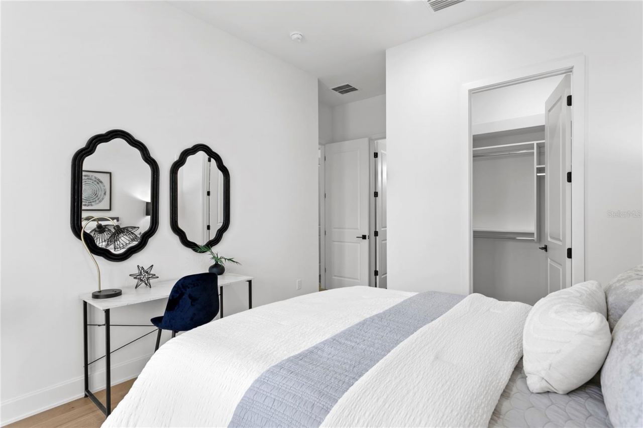 460 Gilman Place N, Saint Petersburg, FL 33716 Photo