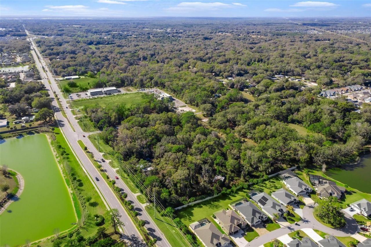 4700 Warm Springs Avenue , Wildwood, FL 34785 Photo