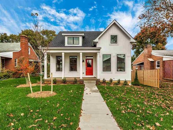 443 Summit Street, Harbor Springs, MI 49740