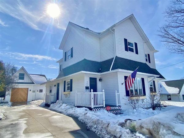 308 Fulton Street, Petoskey, MI 49770