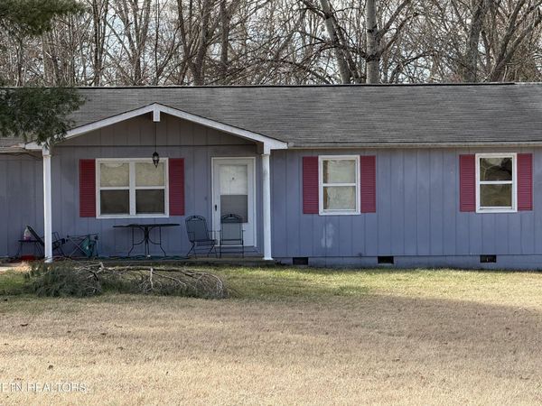154 Selma St, Lenoir City, TN 37771
