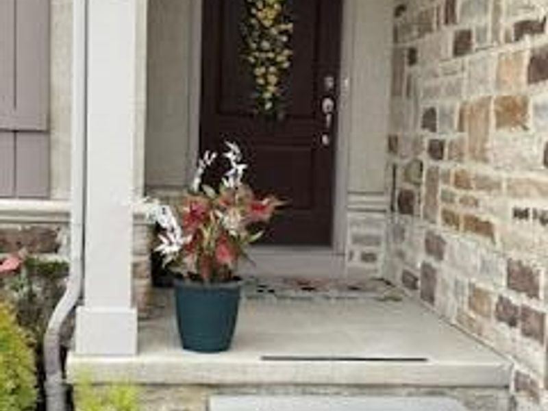 876 John Michael Way, Columbus, OH 43235 Photo 2