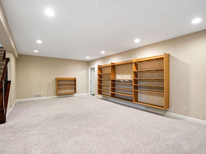 876 John Michael Way, Columbus, OH 43235 Photo 32