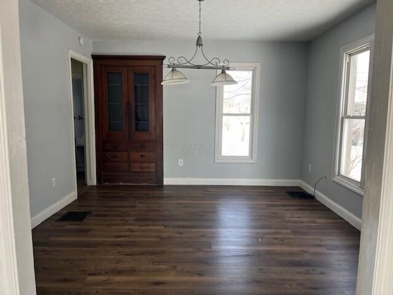 494 E Main Street , Newark, OH 43055 Photo 2