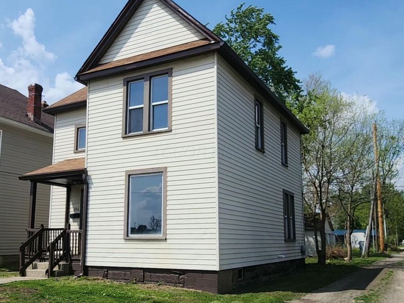 494 E Main Street, Newark, OH 43055 Photo 2