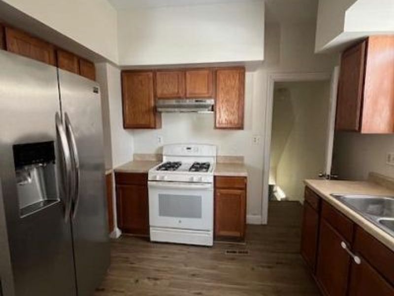 494 E Main Street , Newark, OH 43055 Photo 3