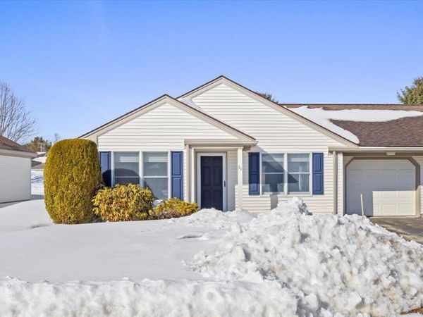 61 Southpointe Drive, Unit 61, Scarborough, ME 04074