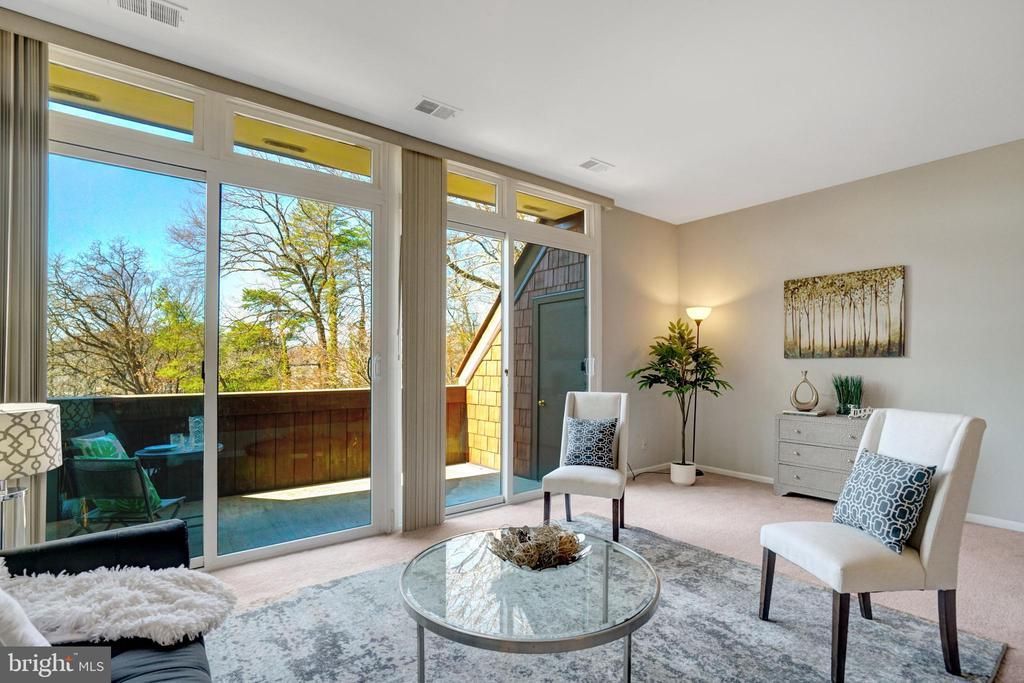 2118 S Quincy Street, Arlington, VA 22204 Main Photo