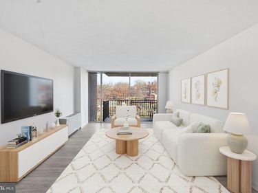 4600 S FOUR MILE RUN DRIVE , Unit 613, ARLINGTON, VA 22204