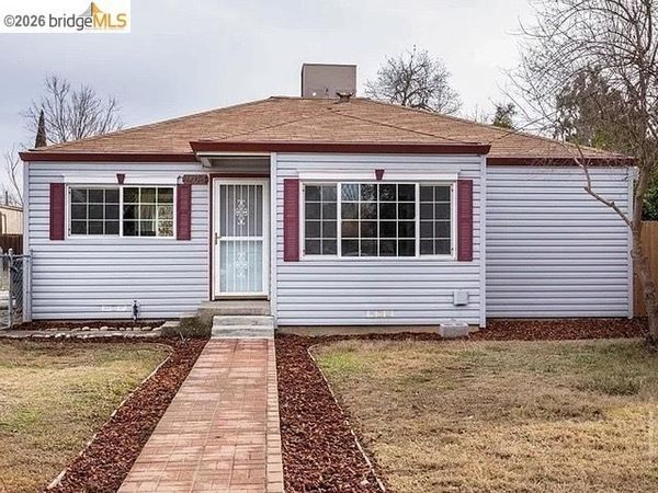 1104 1104 Holly AVE , Linda, CA 95961