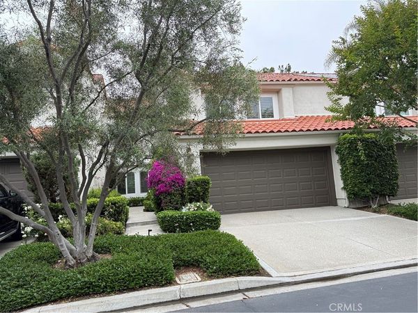 21 Sarena , Unit 35, Irvine, CA 92612