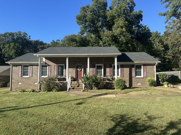 23 Moorewood Dr , Jackson, TN 38305