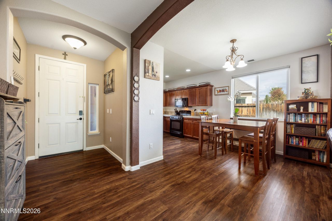 10380 Rosemount Drive, Reno, NV 89521 Photo