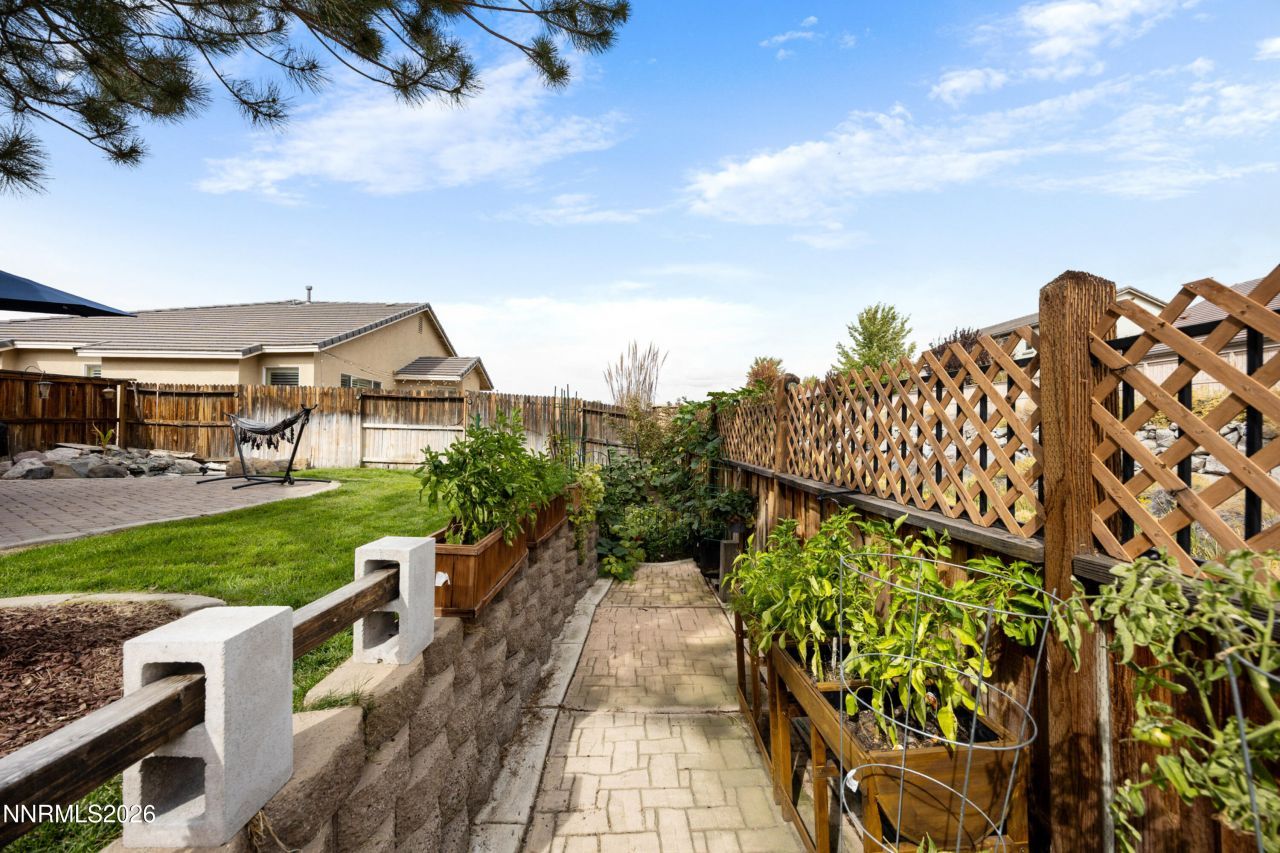 10380 Rosemount Drive, Reno, NV 89521 Photo