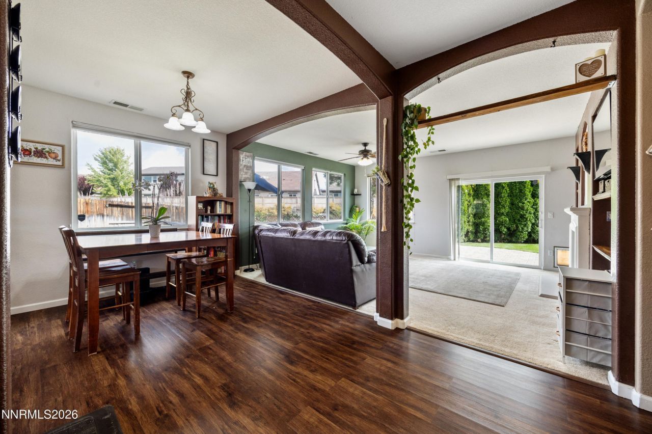 10380 Rosemount Drive, Reno, NV 89521 Photo