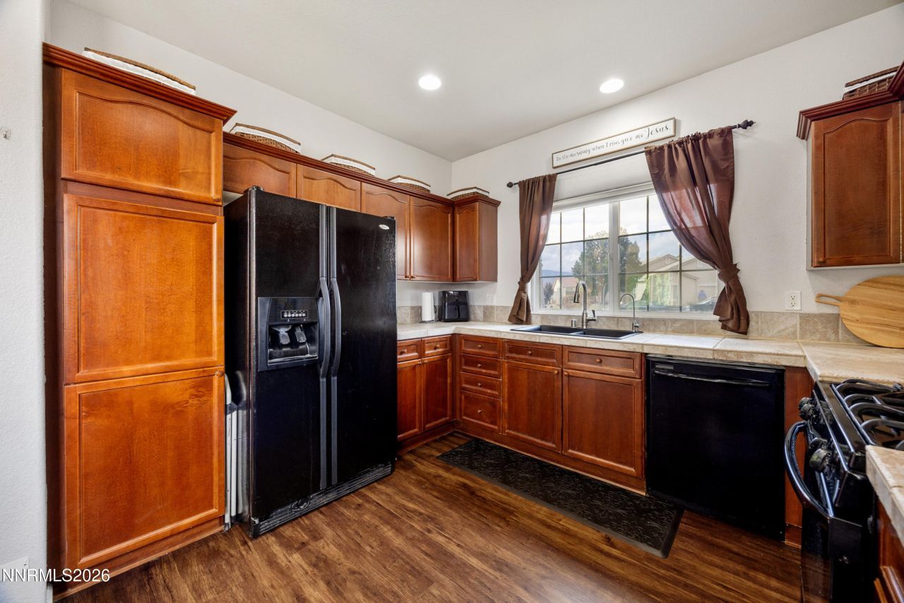 10380 Rosemount Drive, Reno, NV 89521 Photo