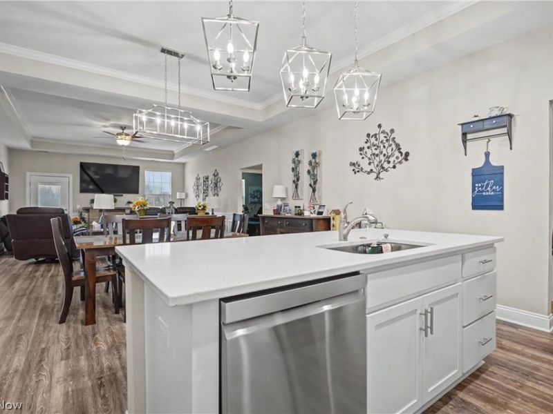 9264 Sharrott Road, Unit 801, Poland, OH 44514 Photo 7