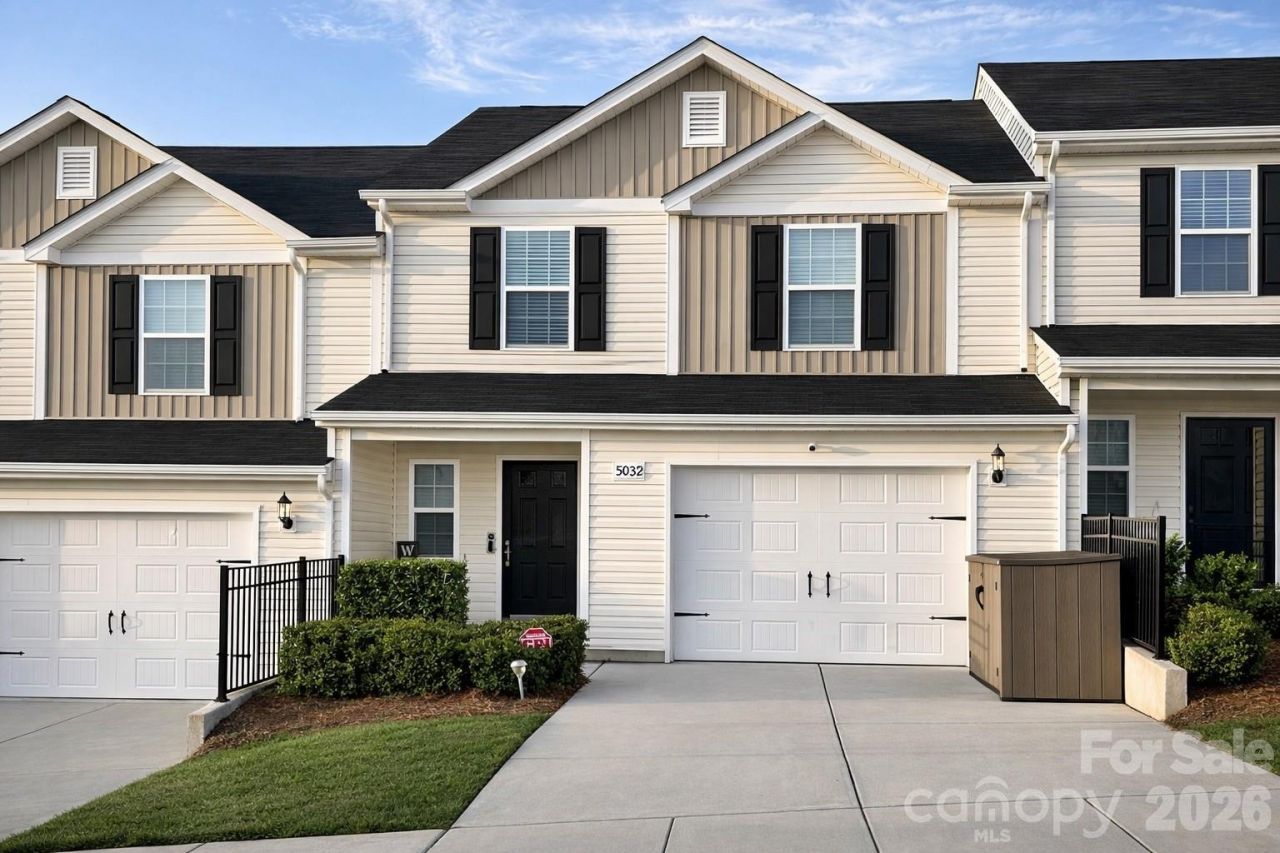 5032 Zulli Lane, Charlotte, NC 28214 Main Photo