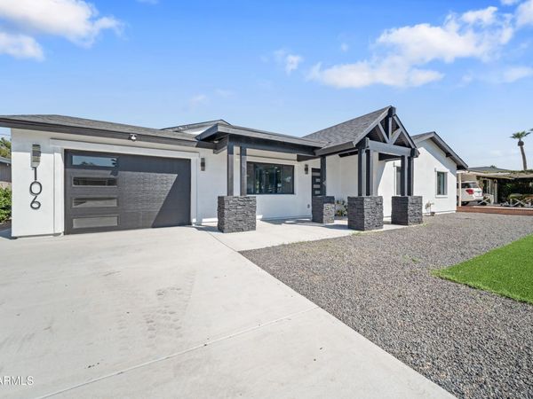 106 E EL CAMINO Drive, Phoenix, AZ 85020