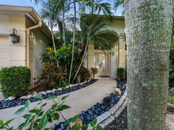 1357 SW Idol Avenue, Port St. Lucie, FL 34953