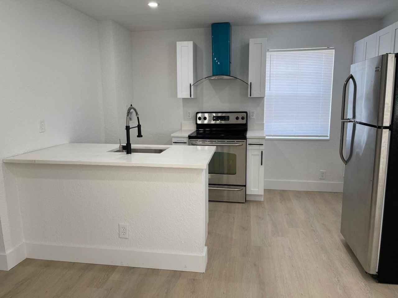 1015 NE 17th Avenue, Unit 203, Fort Lauderdale, FL 33304 Photo