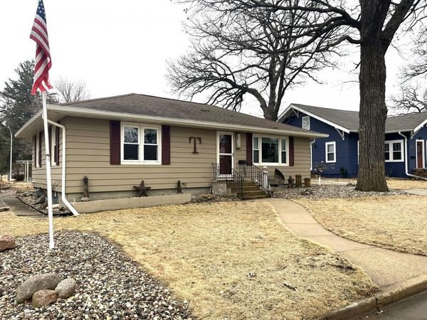 1323 Oak Beach Drive, Fairmont, MN 56031