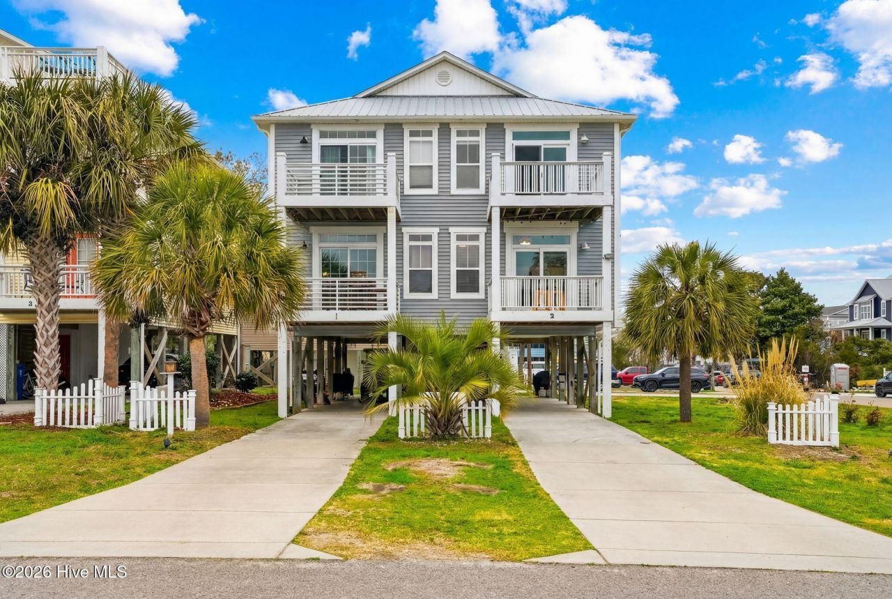 500 Tennessee Avenue, Unit 2, Carolina Beach, NC 28428 Main Photo