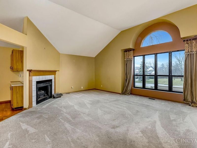 6321 Bach Drive, West Chester, OH 45069 Photo 4