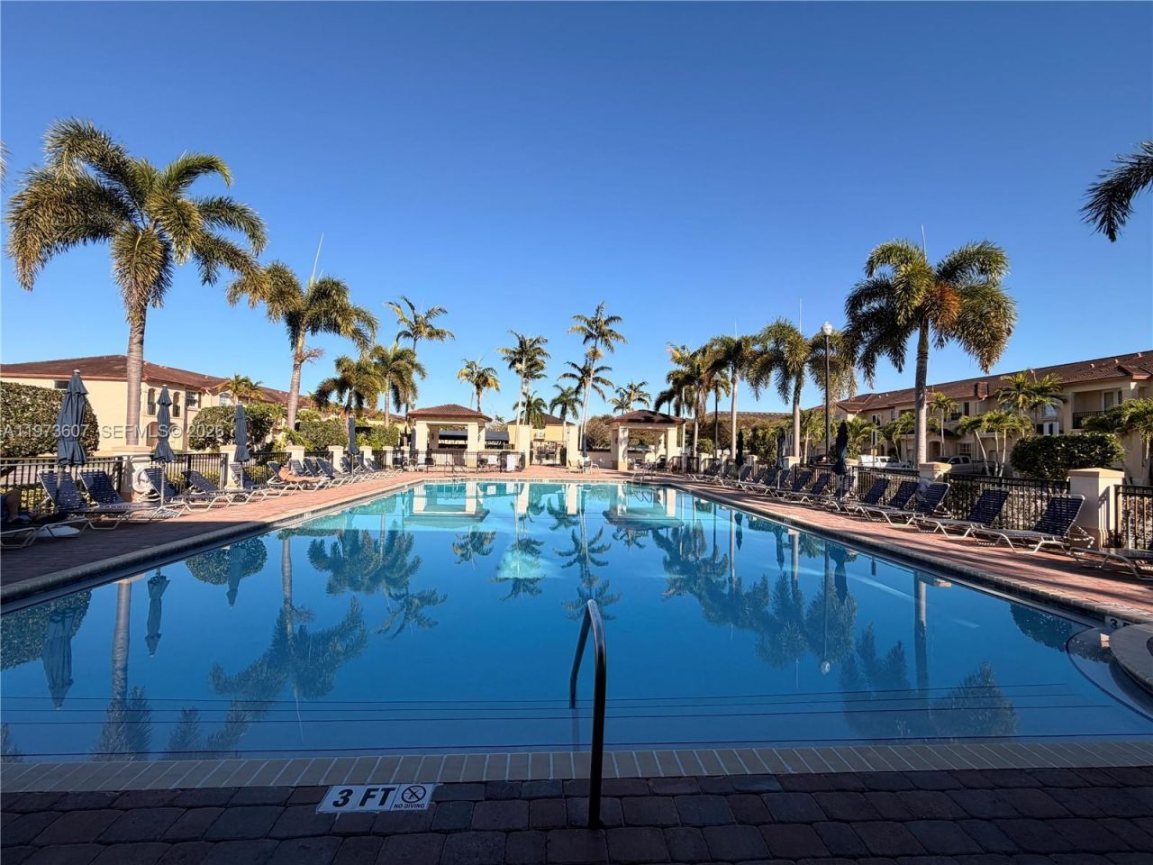 12877 SW 134th St , Miami, FL 33186 Photo