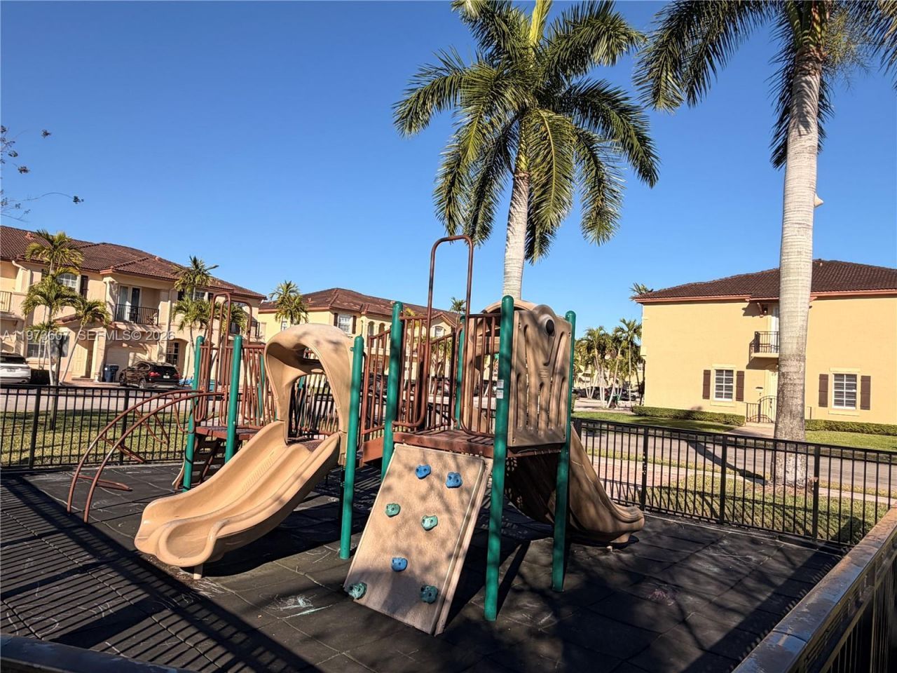 12877 SW 134th St , Miami, FL 33186 Photo