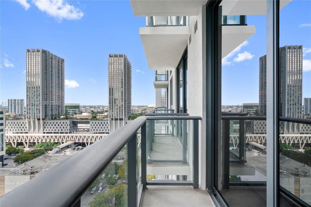 11 NE 6th St , Unit 2104, Miami, FL 33132 Photo