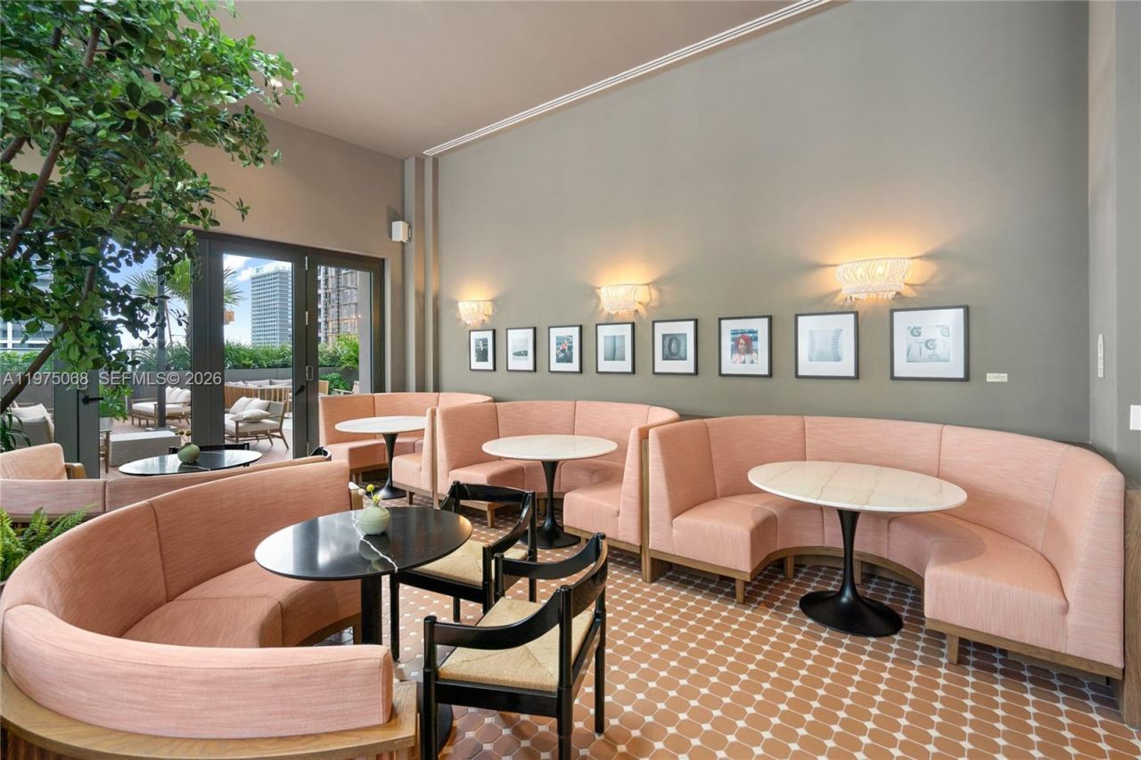 11 NE 6th St , Unit 2104, Miami, FL 33132 Photo