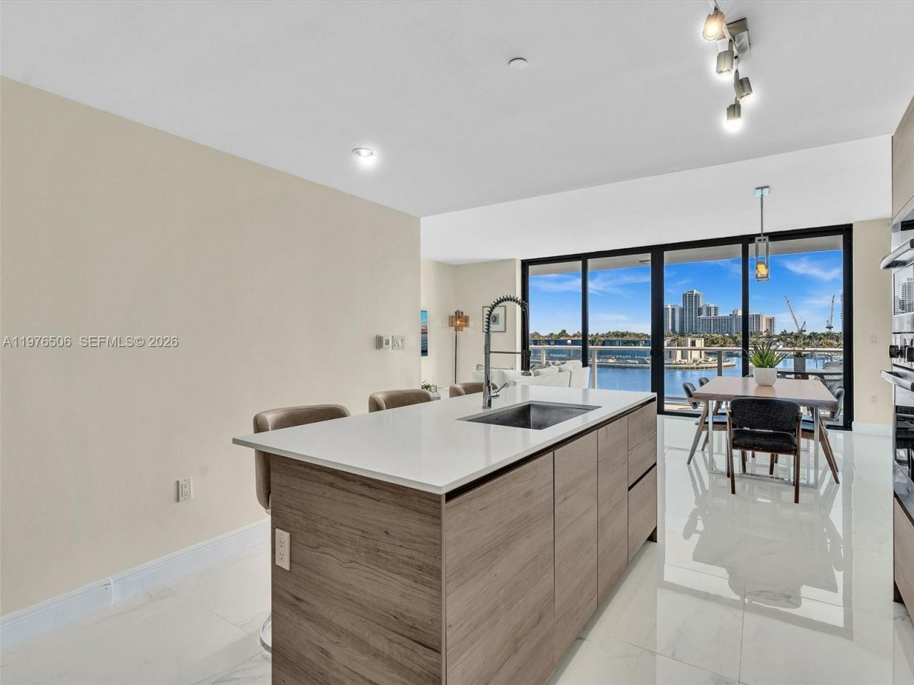 10201 E Bay Harbor Dr , Unit 401, Bay Harbor Islands, FL 33154 Photo