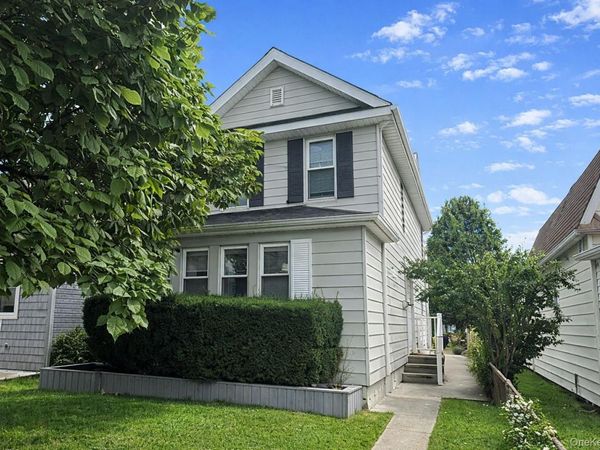 487 5th Avenue , Cedarhurst, NY 11516