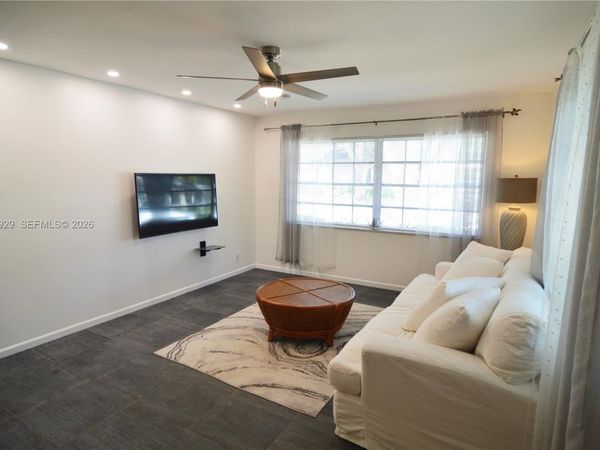 10125 S 42nd Ave S, Unit 151, Boynton Beach, FL 33436