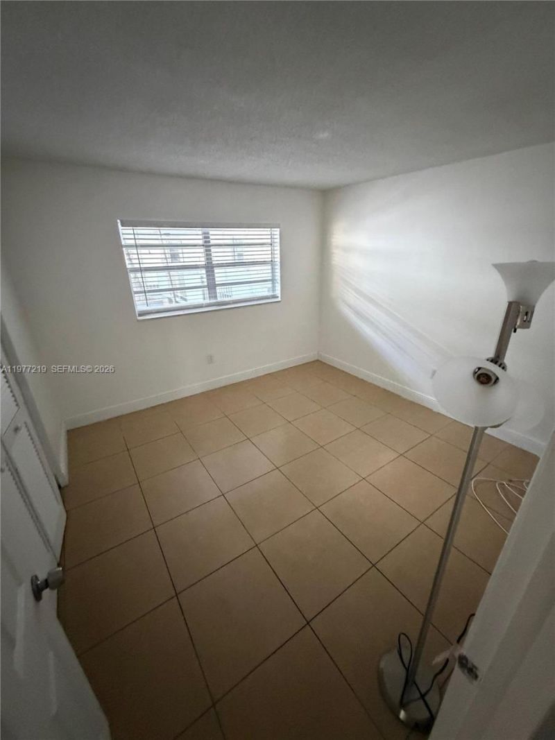 1735 W 60th St , Unit M201, Hialeah, FL 33012 Photo