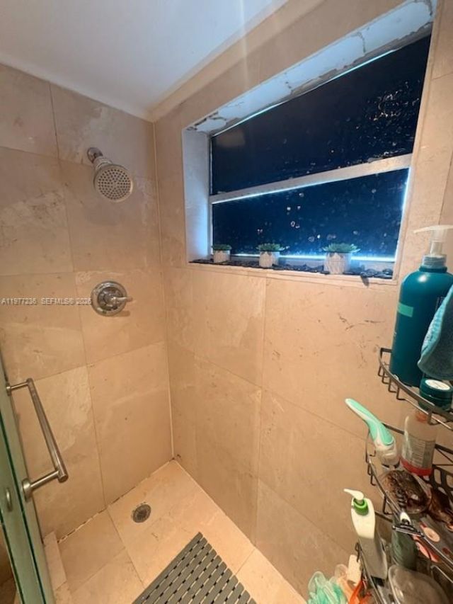 2008 Jackson St , Unit E10, Hollywood, FL 33020 Photo