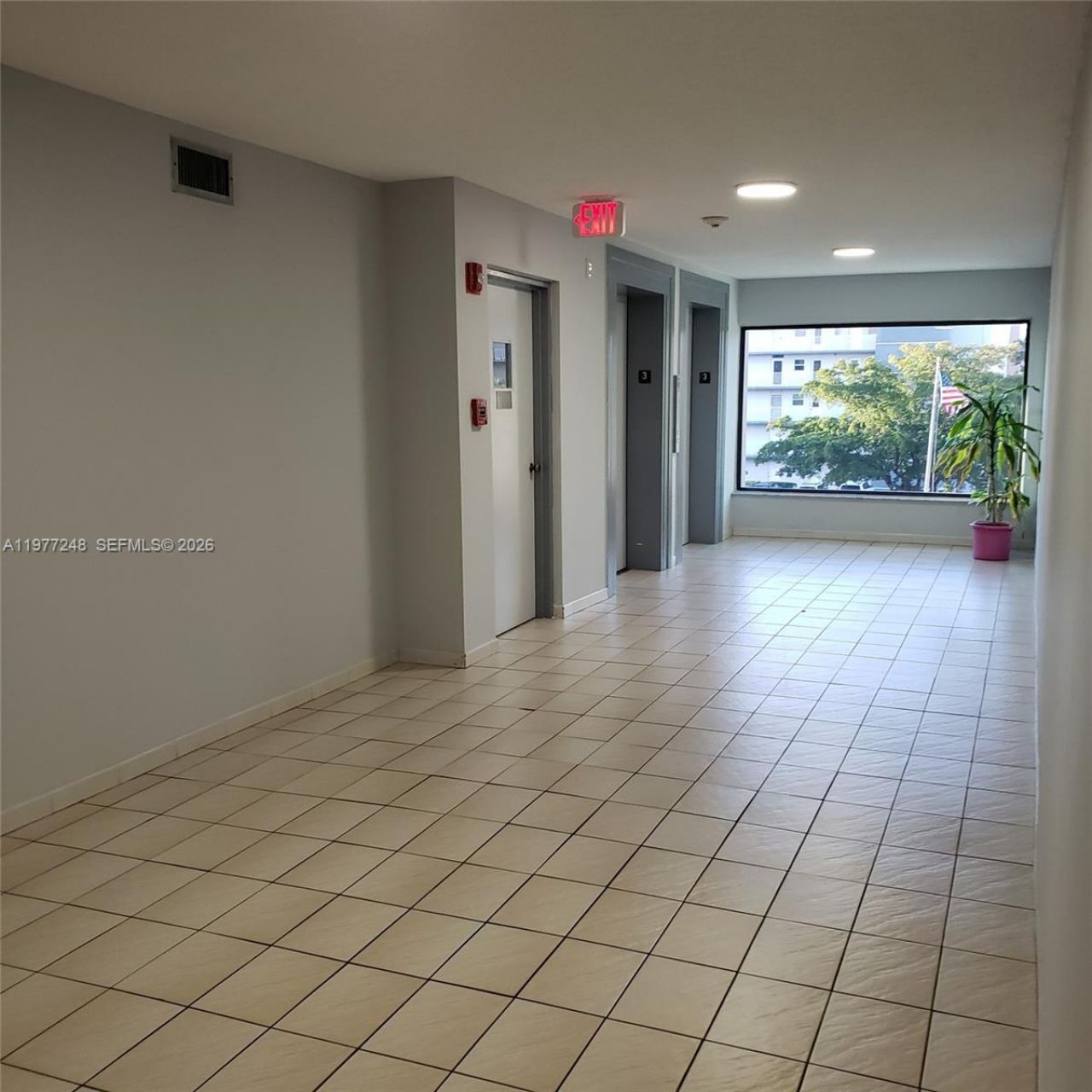1301 NE 7th St , Unit 314, Hallandale Beach, FL 33009 Photo